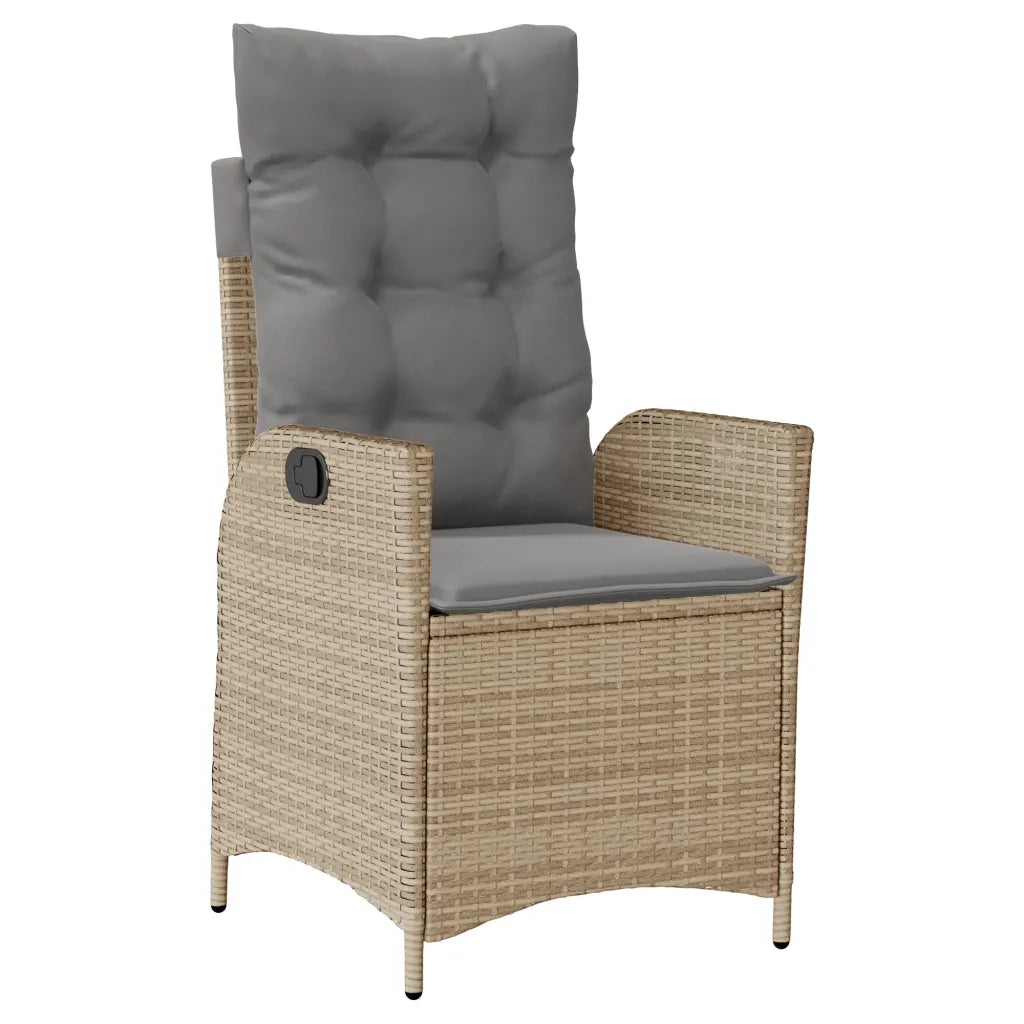 Un Fauteuil de Jardin Inclinable en polyrotin résistant aux intempéries.