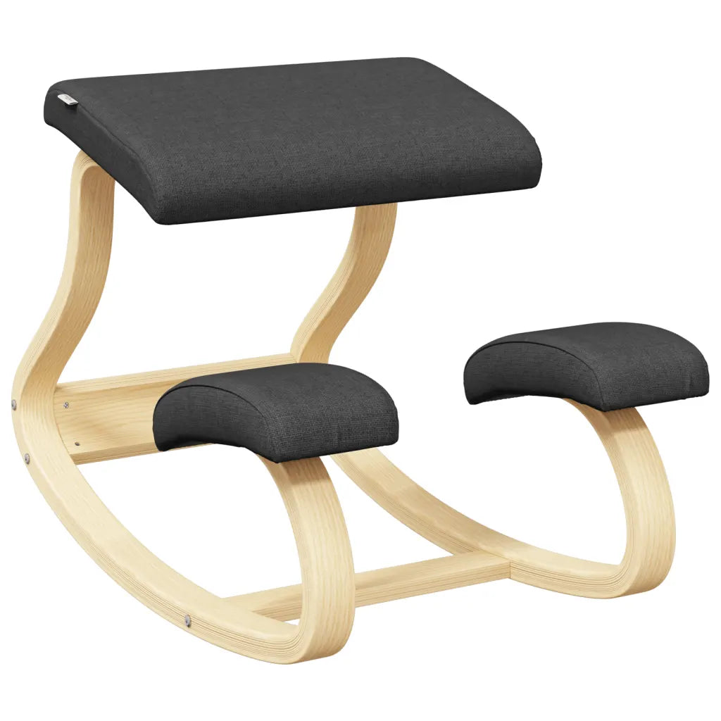 Une Chaise à Genoux de couleur noir, qui offre un confort ergonomique parfait.