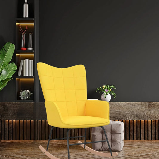 Une Chaise à Bascule au design Scandinave grâce à sa couleur jaune moutarde.