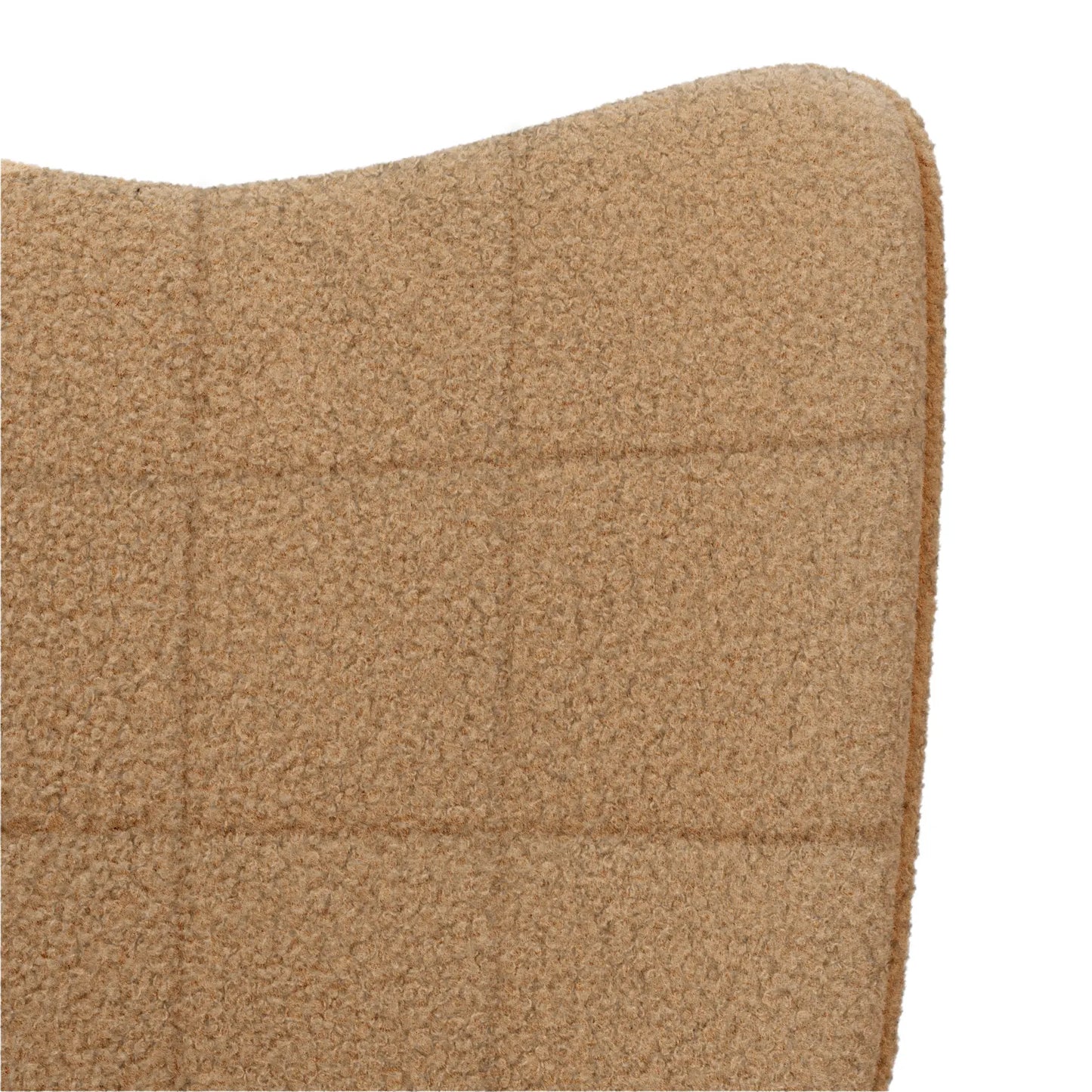 Housse amovible du fauteuil bouclette beige – entretien facile et confort durable.