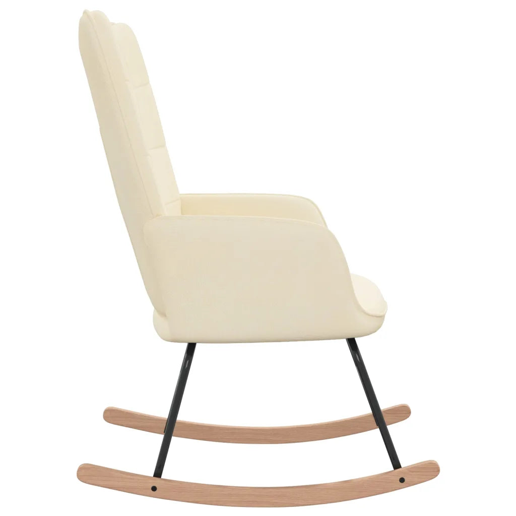 Un Fauteuil à Bascule Beige.